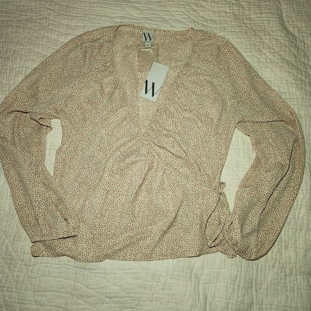 NWT Worthington Womens Sz L Front Tie  Wrap-around  Blouse Top Neutral